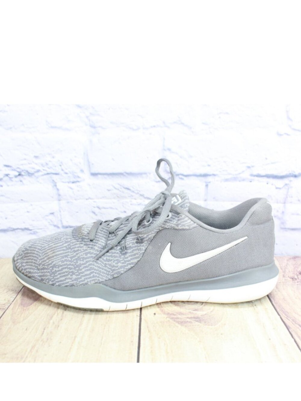 Nike Flex Supreme R6 909014-019 Gray White Training Running Shoes Size 9.5